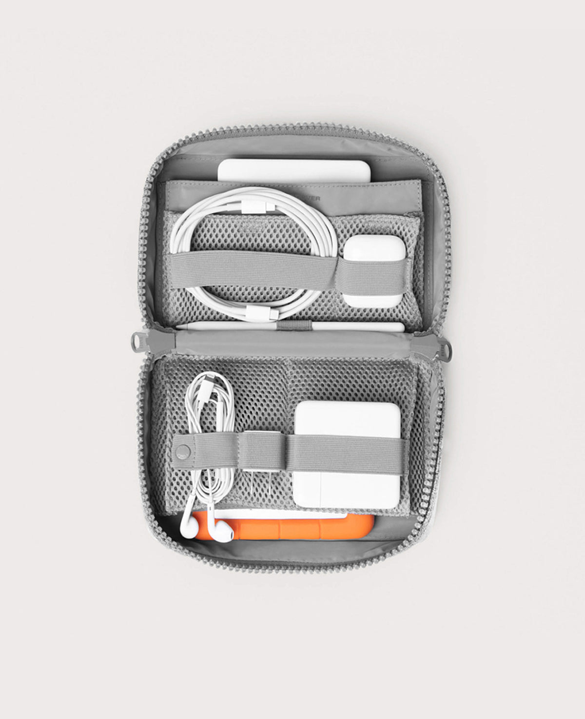 Arlo Tech Organizer in Heather Grey, Large